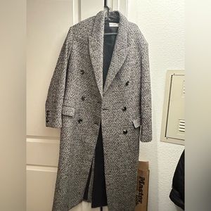 Oversized black and white Mango coat